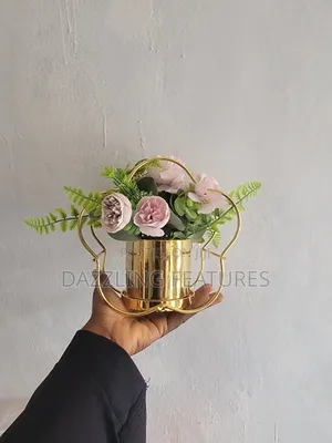 Luxury Gold Petal Flower Vase –Centerpiece Artificial Flowers