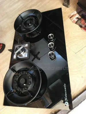 Original Newcastle Inbuilt Cabinet 3 Burners Flips Up Gas Cooker Hob
