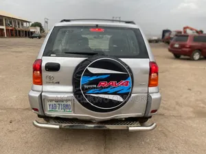 Toyota RAV4 2005 Silver