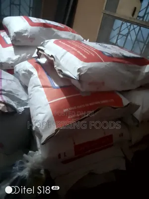 Bags of Rolled Oat and Instant Oats