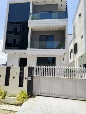 5bdrm Duplex in Ologolo Lekki for sale