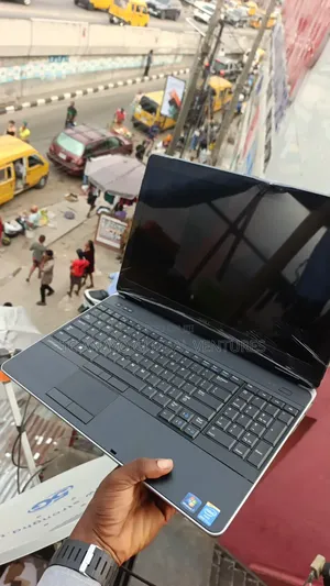Laptop Dell Latitude E6540 8GB Intel Core i5 HDD 320GB