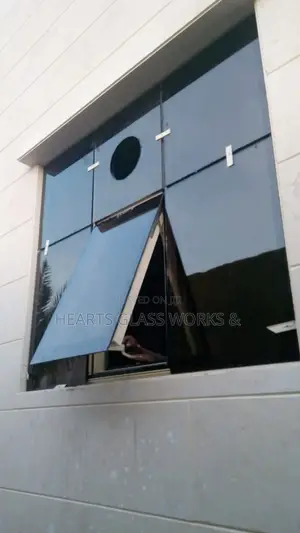 Aluminium Transome Window Installation