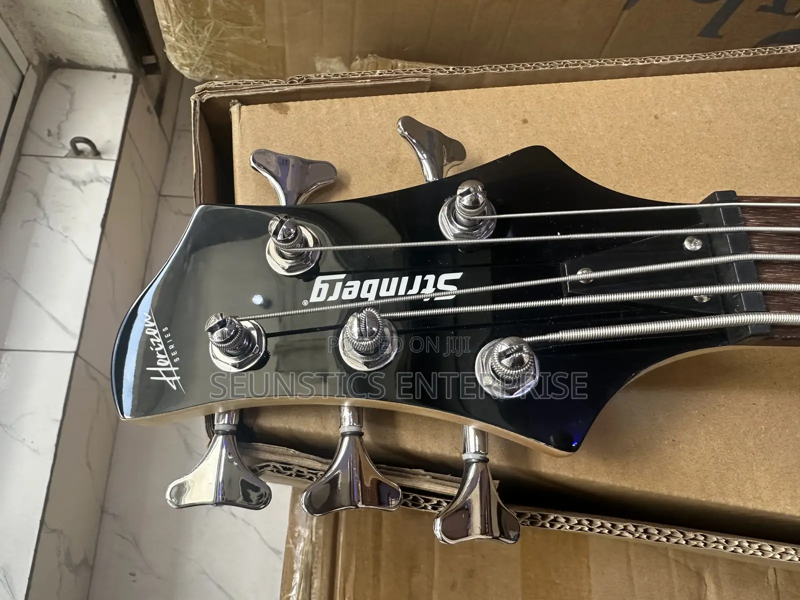 Quality Stringberg Five String Active Bass Guitar (Horizon Series)