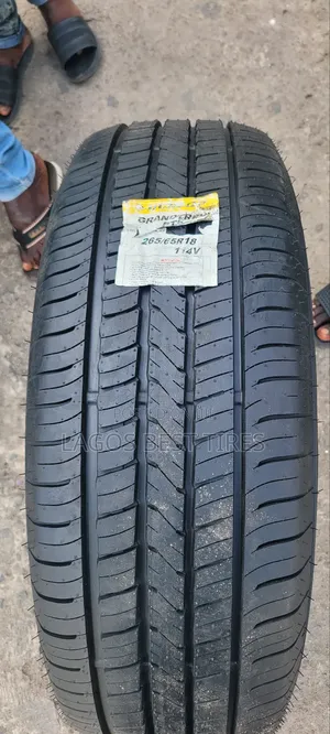 Brand New Dunlop Grandtrek Pt5 - 265/65r18 (Suv/4x4)