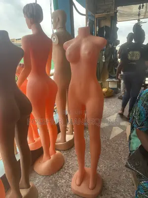 Armless Normal Mannequin