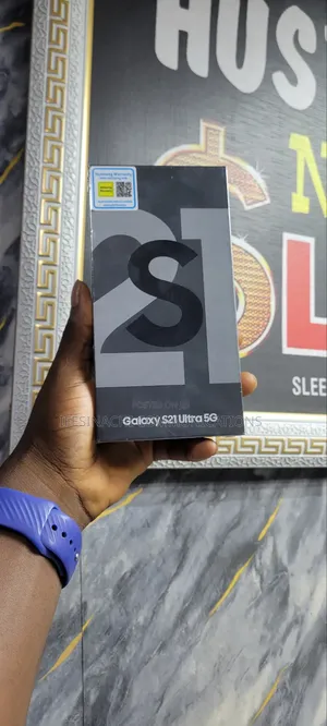 New Samsung Galaxy S21 Ultra 5G 256 GB Black