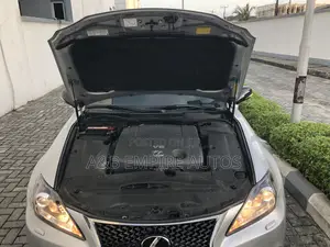 Lexus IS 2013 Silver