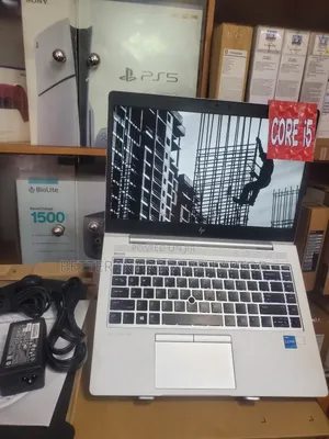 New Laptop HP EliteBook 725 8GB Intel Core 5 SSD 256GB