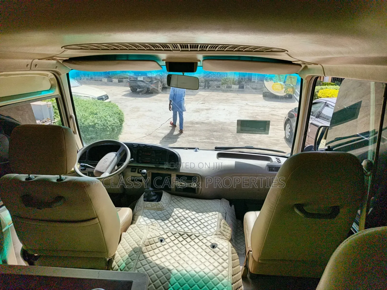 Toyota Coaster 2015 Gold
