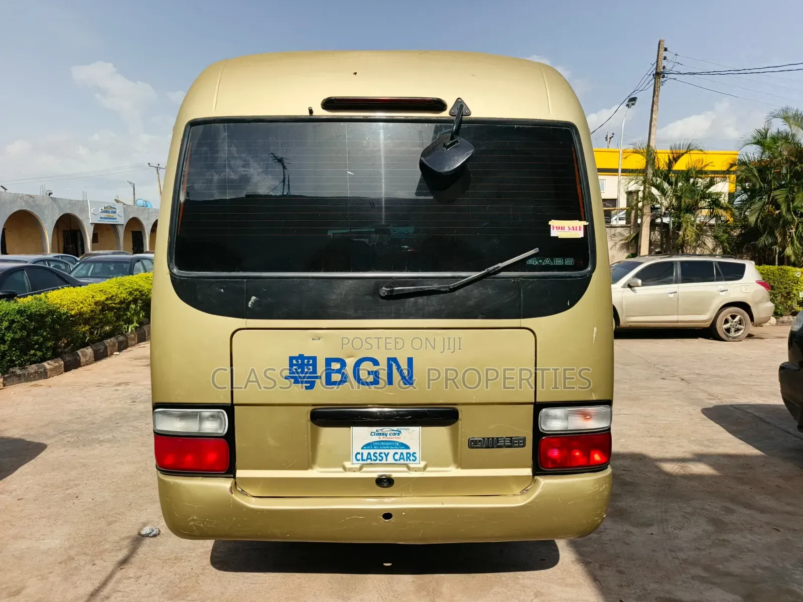 Toyota Coaster 2015 Gold