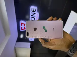 Apple iPhone 7 Plus 32 GB Gold