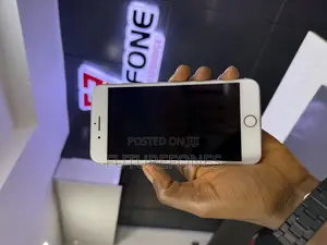 Apple iPhone 7 Plus 32 GB Gold