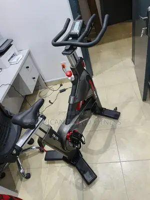 Brand New Commercial American Fitness Heavy Duty Spinning Bike Comp