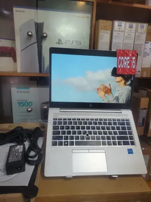 New Laptop HP EliteBook 725 8GB Intel Core 5 SSD 1T