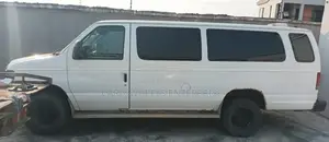 Ford Excursion 2010 White