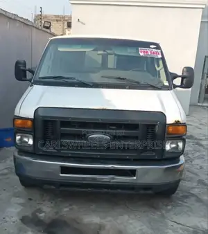 Ford Excursion 2010 White