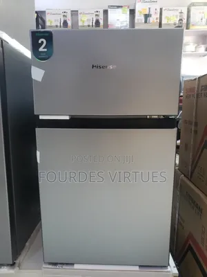 87l Hisense Top Freezer Fridge