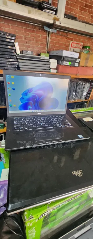 Laptop Dell Latitude 14 7480 8GB Intel Core i5 SSD 256GB