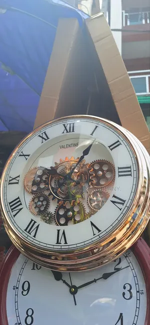 Roman Numerals Gold Body Trim Wall Clock