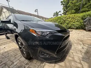 Toyota Corolla LE Premium 4dr Sedan (1.8L 4cyl CVT) 2014 Black