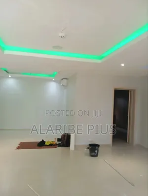 4bdrm Duplex in Estate, Jabi for rent