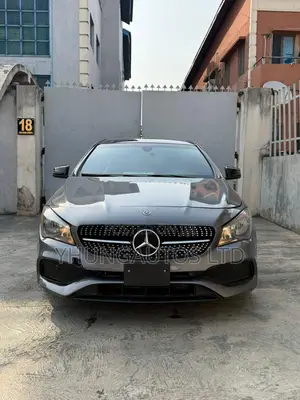 Mercedes-Benz CLA-Class CLA 250 Sedan 2018 Gray