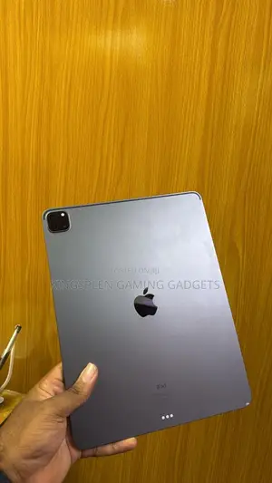 Apple iPad Pro 12.9 (2021) 2 TB Gray