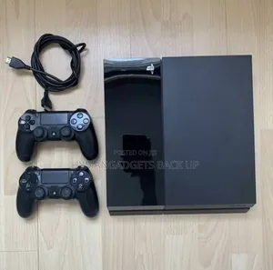 Direct Uk Used Ps 4 Fat With 2 Pads