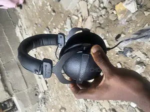  Beyerdynamic Dt 770 Pro – Studio Legend Headphones