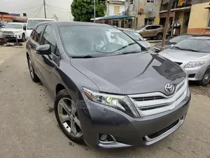 Toyota Venza Limited 4dr Wagon (3.5L 6cyl 6A) 2014 Gray
