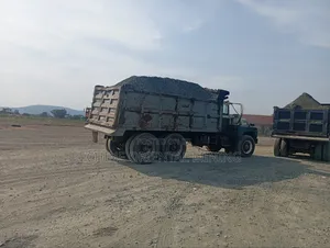 Payment on Delivery Iron Black Chippings and Granite
