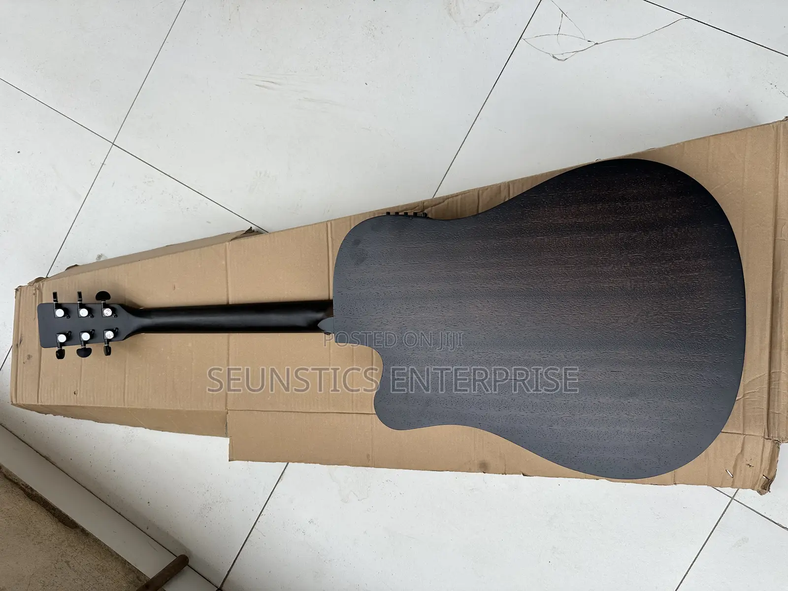 Quality Stringberg Electro Acoustic Guitar
