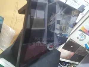 Cecon Pos System 15.6-Inch Touchscreen and a VFD (Vacuum Display)