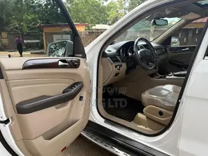 Mercedes-Benz M Class ML350 4MATIC 4dr SUV AWD (3.5L 6cyl 7A) 2015