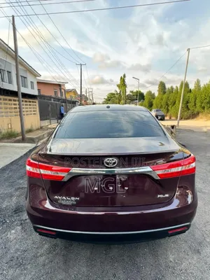 Toyota Avalon 2015 Red