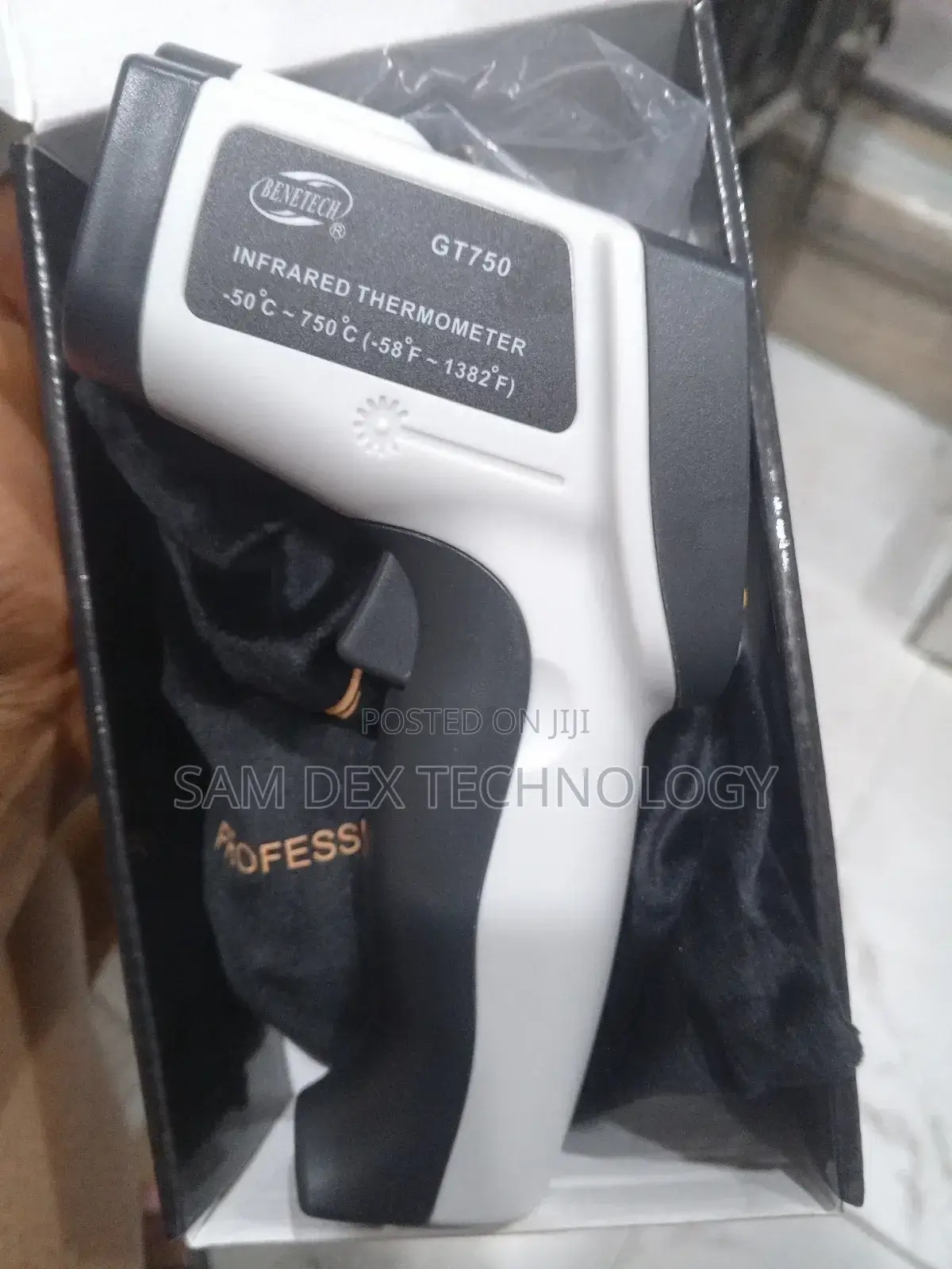 Benetech Gt750 Infrared Thermometer