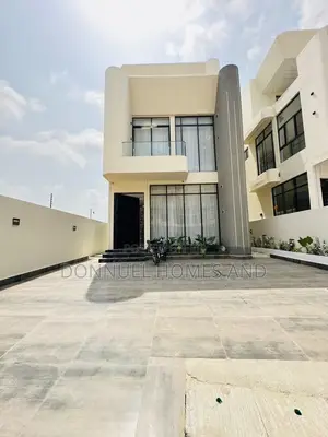 5bdrm Duplex in Lekki Phase 1 for sale