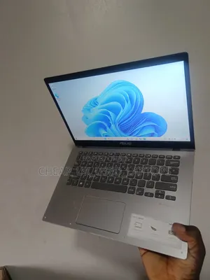 Laptop Asus VivoBook S301LP 8GB Intel Core i5 SSD 256GB