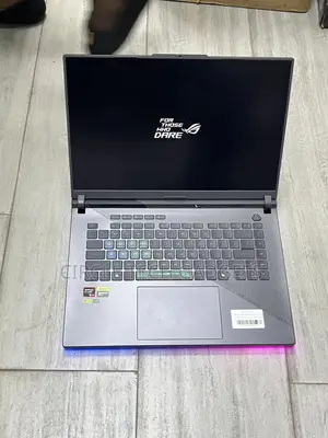 Laptop Asus ROG Strix G16 G614 32GB AMD Ryzen 9 SSD 1T