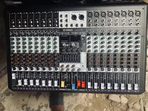16 Ch Mixer Yamaha Signature 16