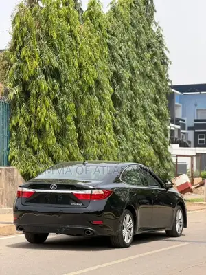 Lexus ES 2014 Black