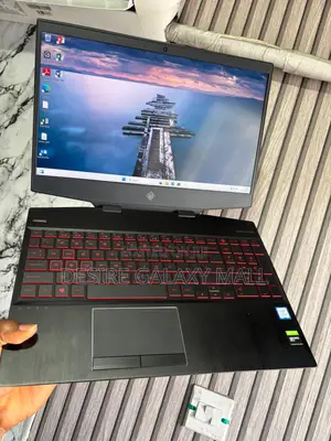 New Laptop HP Omen 15 16GB Intel Core i7 SSD 500GB