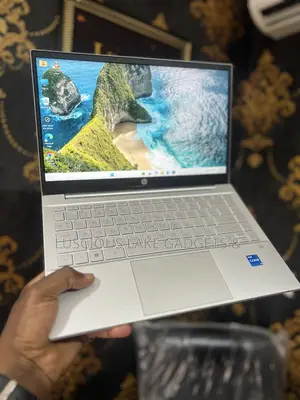 Laptop HP Pavilion 14 8GB Intel Core i5 SSD 256GB