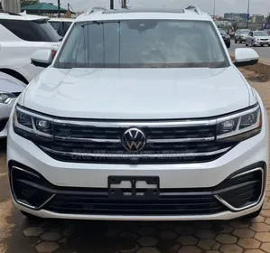 Volkswagen Atlas 3.6L V6 SEL R-Line Black 4MOTION 2023 White