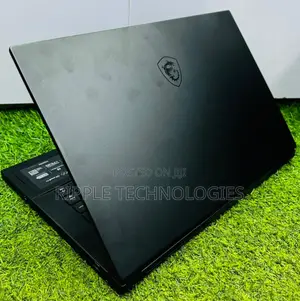Laptop MSI GS66 Stealth 10SGS 16GB Intel Core i9 SSD 1T