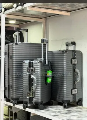 High Quality Luggage Box