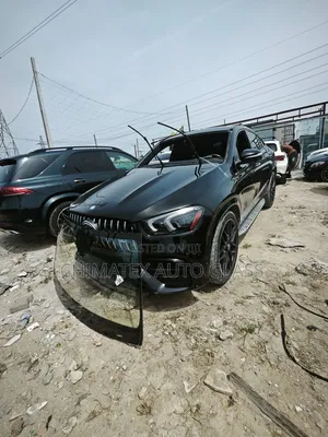 Gle53 2022 Coupe Windscreen Glass Available Installed at Chimatex