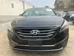 Hyundai Sonata Limited 2.0T Seban (2.0L 4cyl 6A) 2016 Black