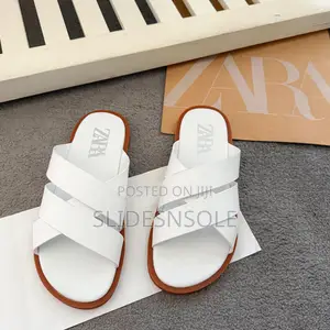 Zara Essential Criss-Cross Slides